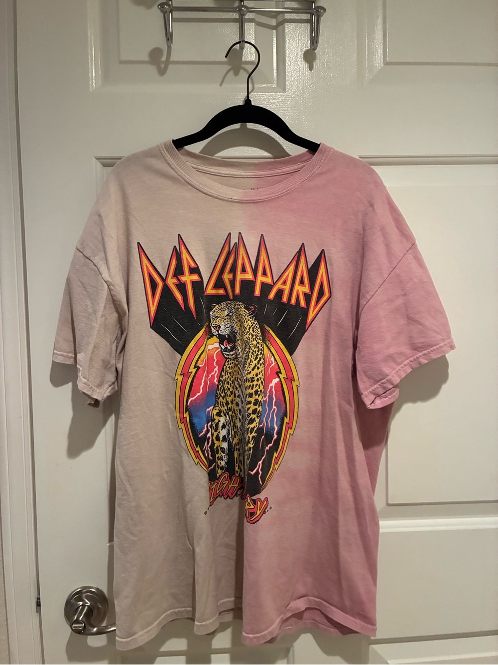 Pink Def Leppard Graphic Tee